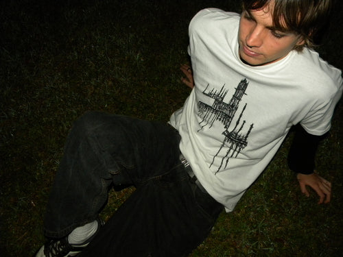Castle T Unisex